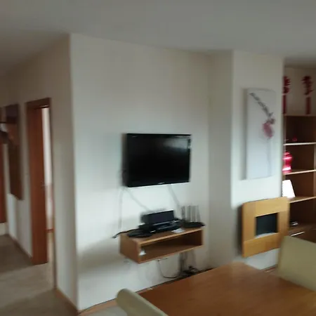 View 3 * Банско